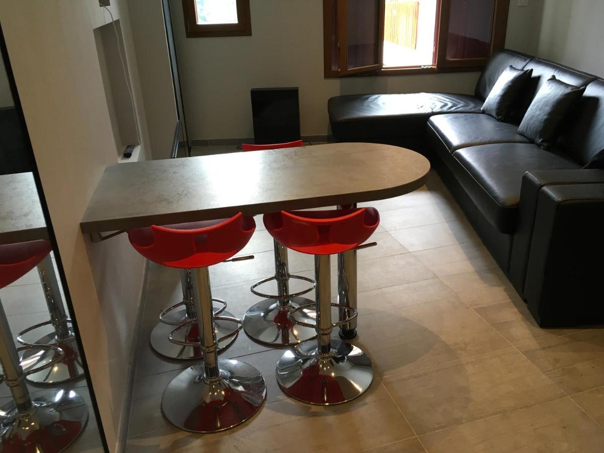 Mandana Apartment เอวิยงเลบานส์ ภายนอก รูปภาพ